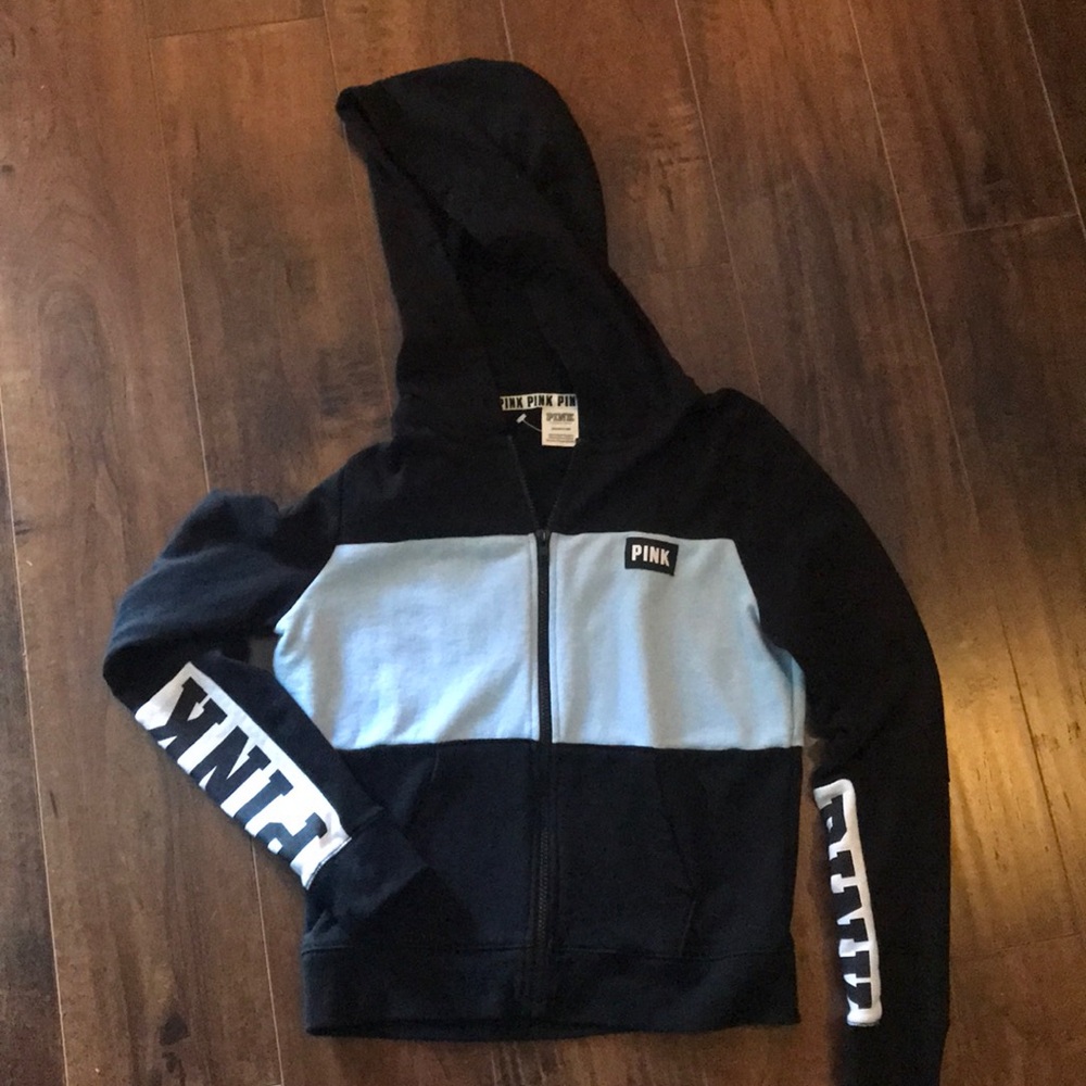 ✨SOLD✨PINK Victoria’s Secret Hoodie